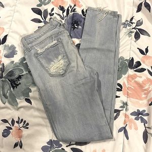 KanCan light wash jeans